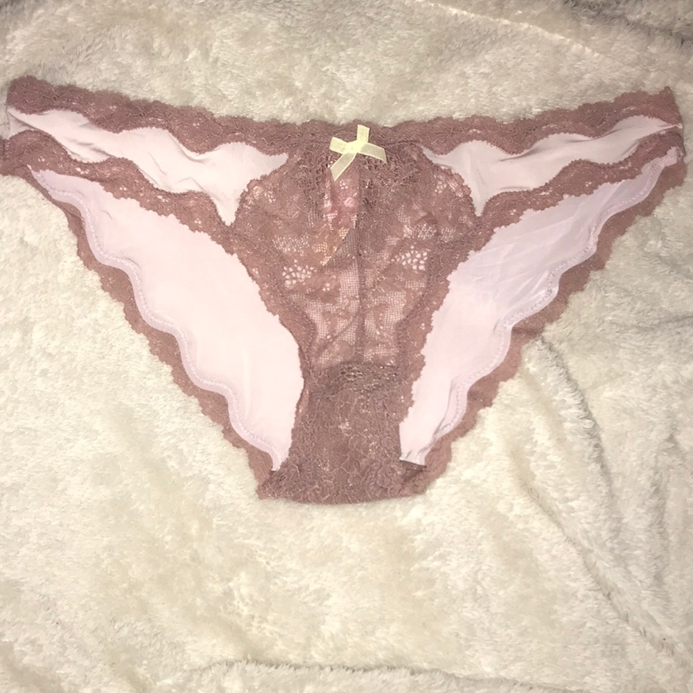 Victoria’s Secret Cheekini Silky Lace Dream Angels